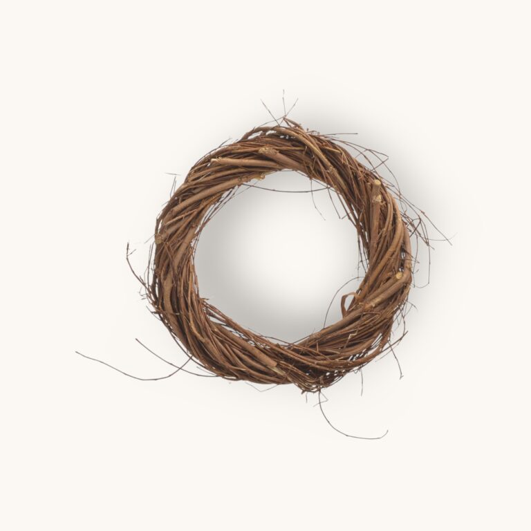 Wianek wiklinowy 20cm